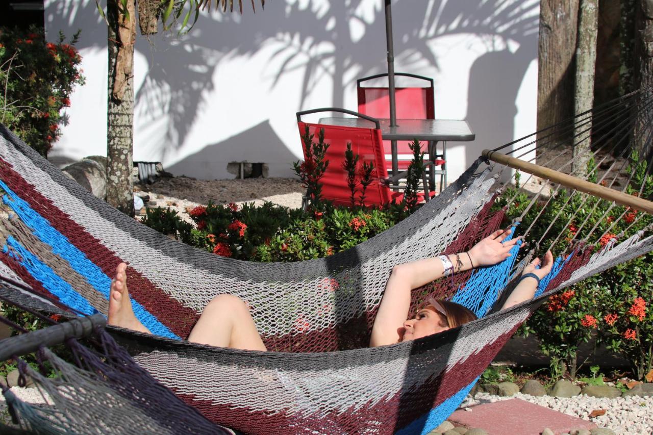 Arenal Poshpacker Hostal *