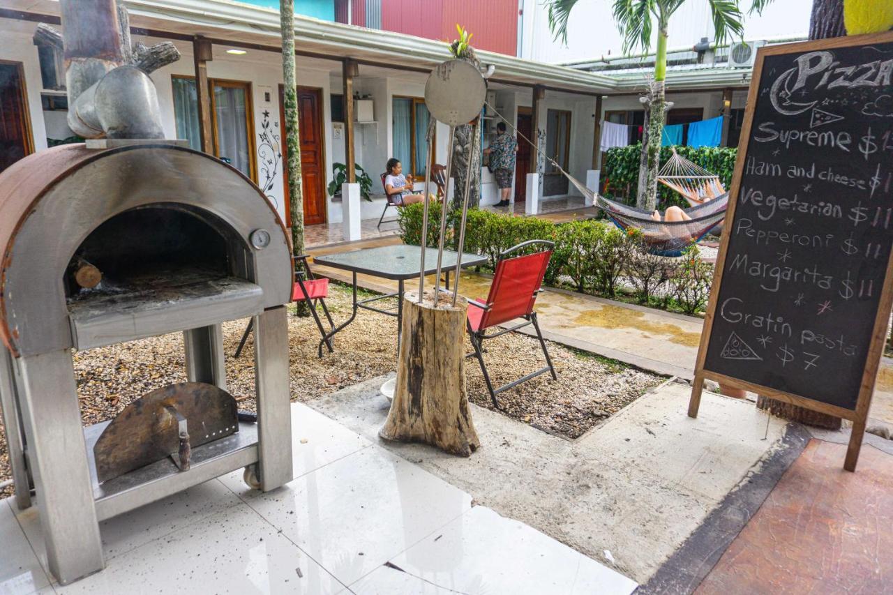 Arenal Poshpacker Hostal